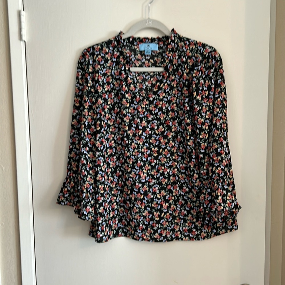 Floral rayon blouse